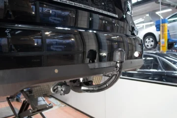 Montage Anhängerkupplung KFZ nachrüsten in Zwickau - Dörfelt die Werkstatt