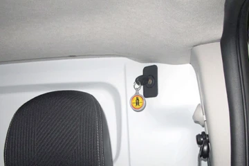 Laderaumsicherung Transporter Werkstatt Diebstahlschutz Dörfelt GmbH in Zwickau