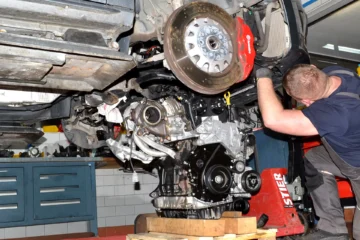 Motorenreparatur Motorblock Werkstatt in Zwickau - Dörfelt die Werkstatt