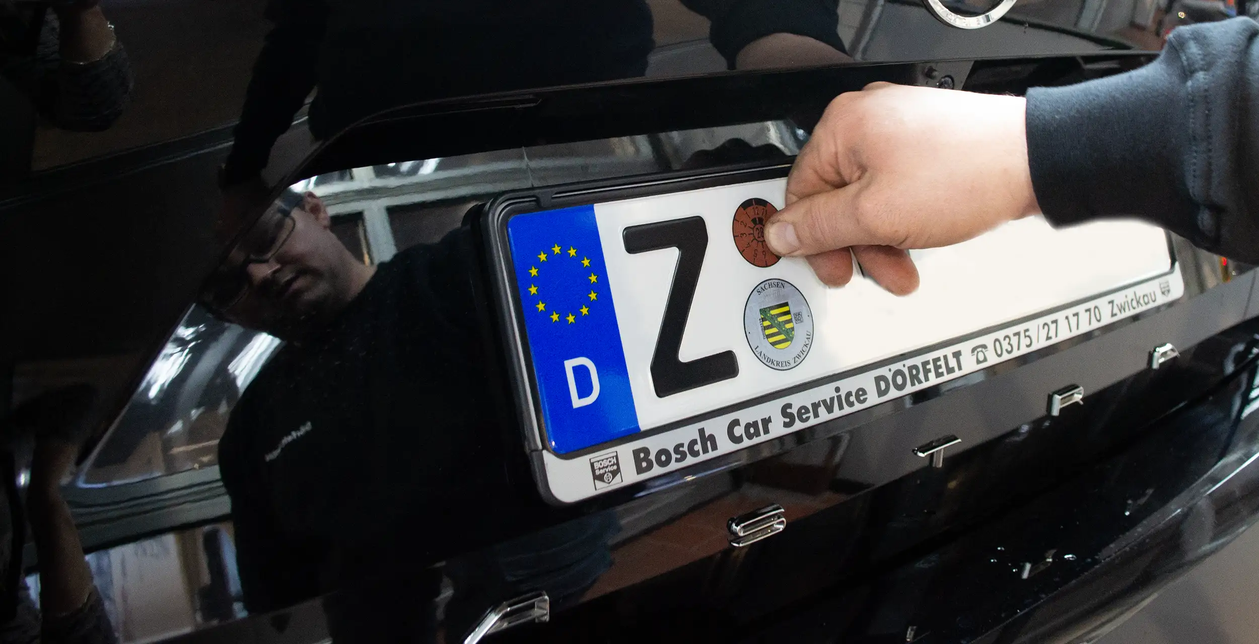 HU AU TÜV Plakette in Zwickau bei Dörfelt