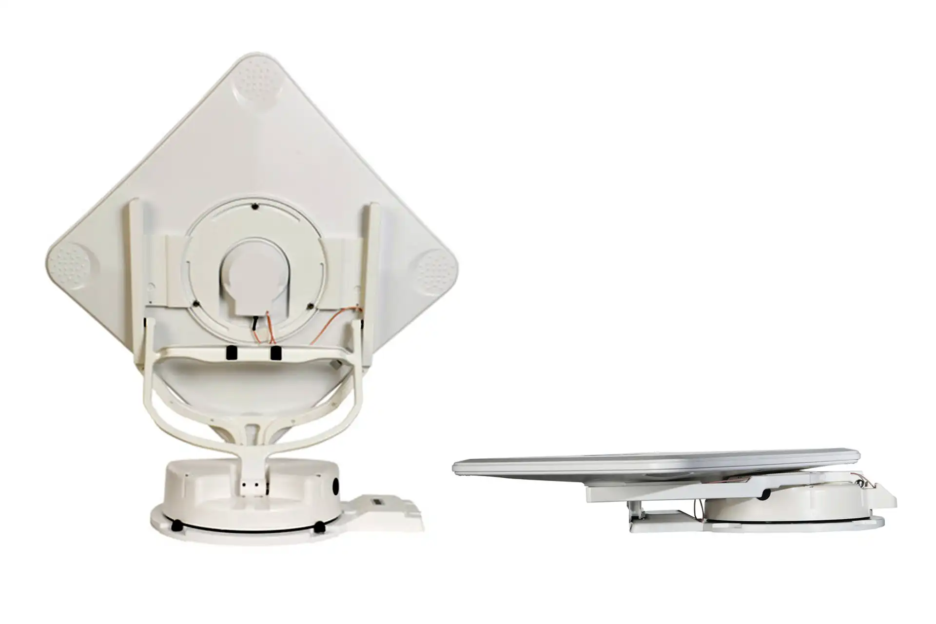 DÖRFELT DIE WERKSTATT in Zwickau Flachantenne Caro Oyster nachrüsten fuer Camper Vanlife Smart TV inklusive Software Updates