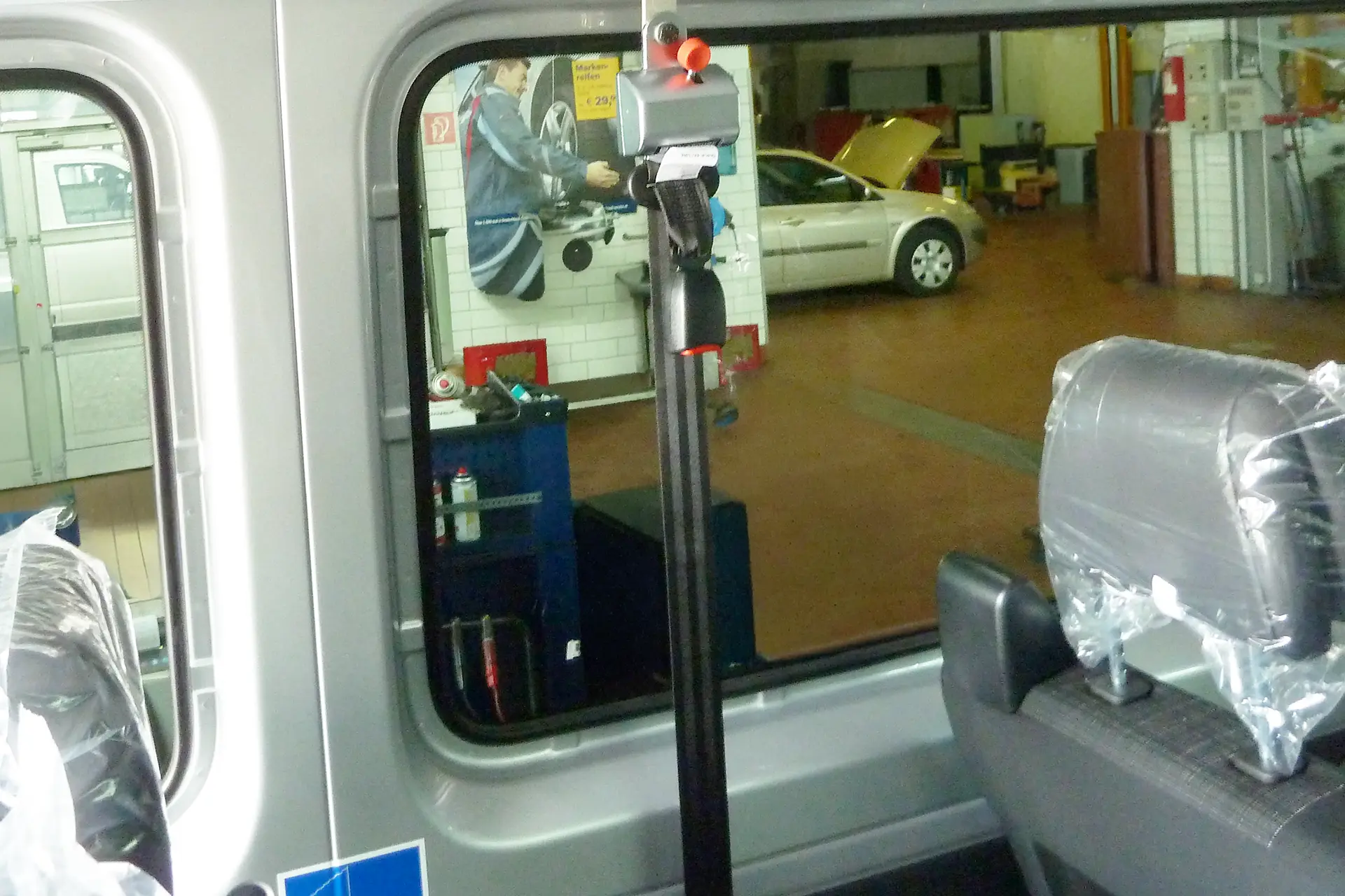 Professionelle Rollstuhlanbindung und Rollstuhlrückhaltesystem von Dörfelt in Zwickau