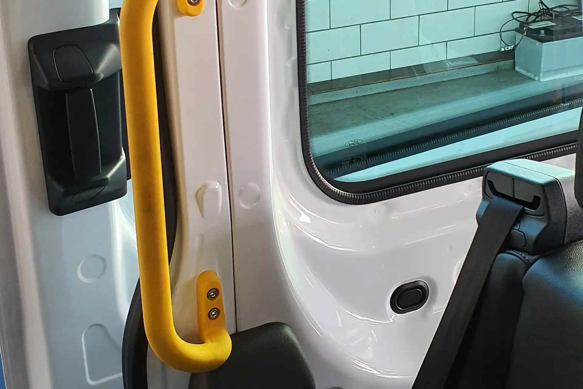 Universeller Haltegriff als Einstiegshilfe Nachrüstung in Zwickau bei Dörfelt – Die Werkstatt