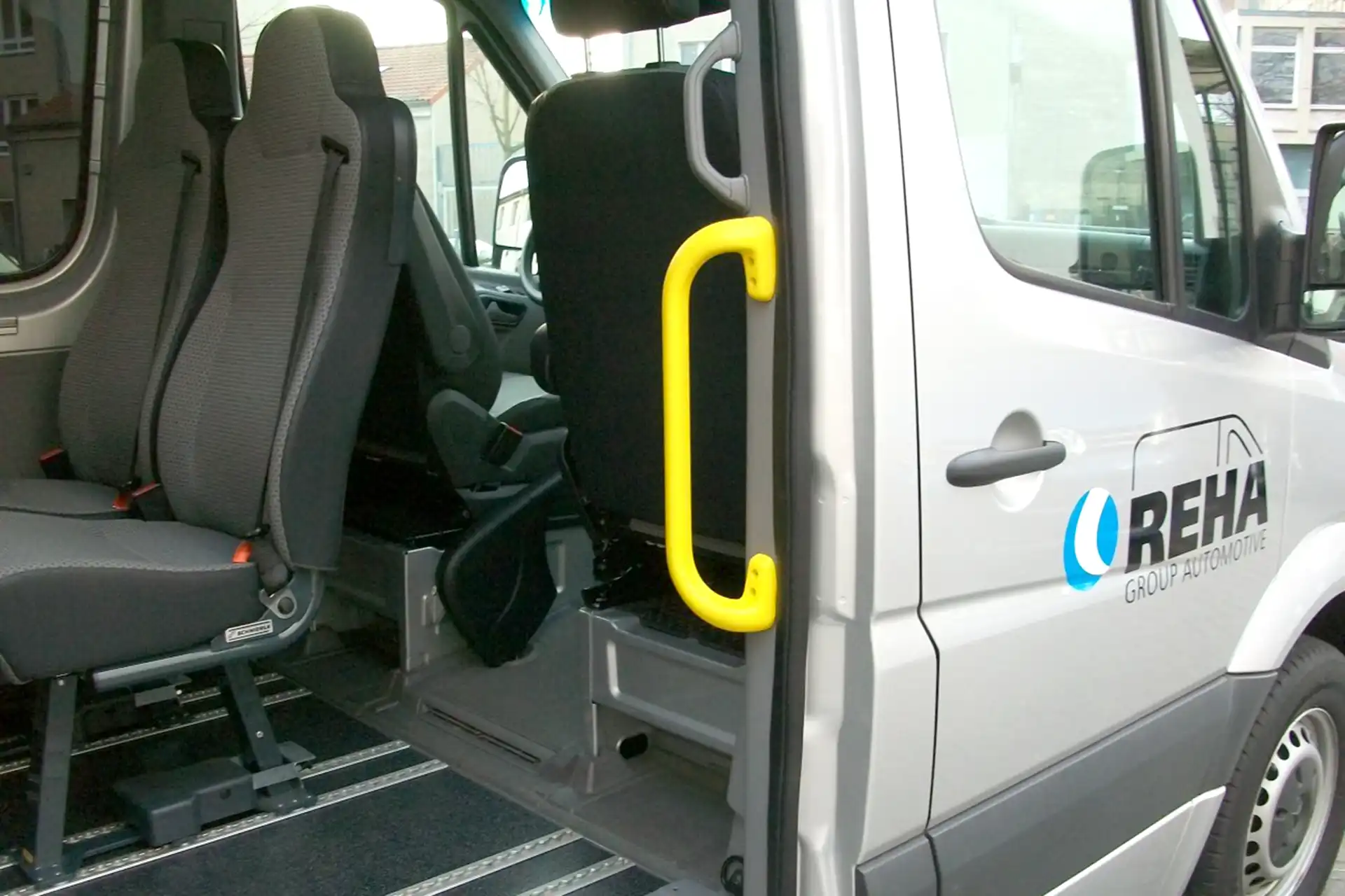 Universeller Haltegriff als Einstiegshilfe Nachrüstung in Zwickau bei Dörfelt – Die Werkstatt